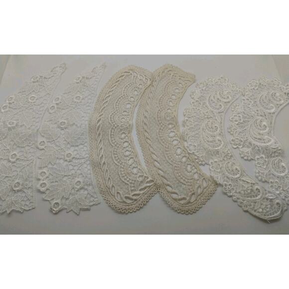3 Pairs of Embroidered Applique Lace Corners - Pre-owned - 8" Long - Picture 1 of 7